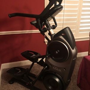 Meet your Posher, Gregory